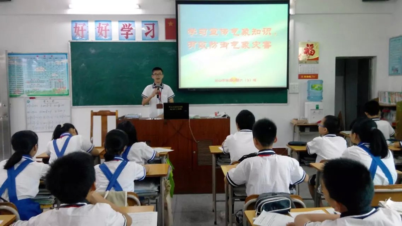 ,鿴ͼ